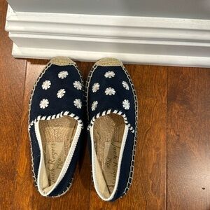 Girls Jack Rogers Palmer Espadrilles.
